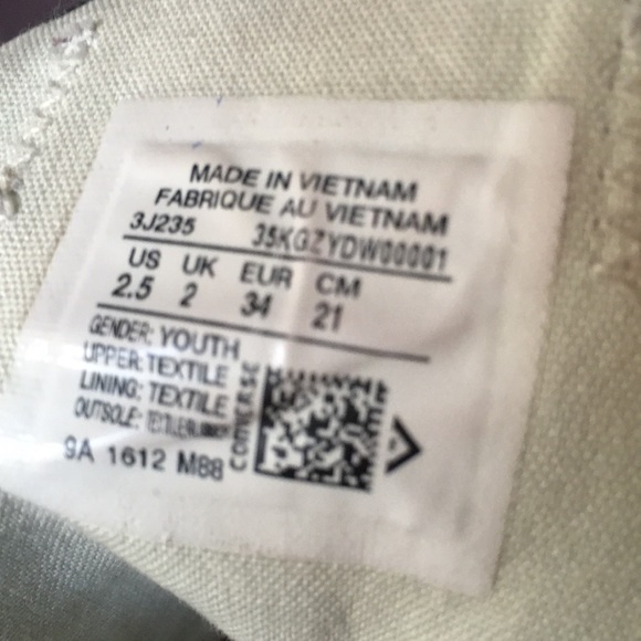 Converse All Star girl’s sneakers Size 2.5 - Picture 5 of 8